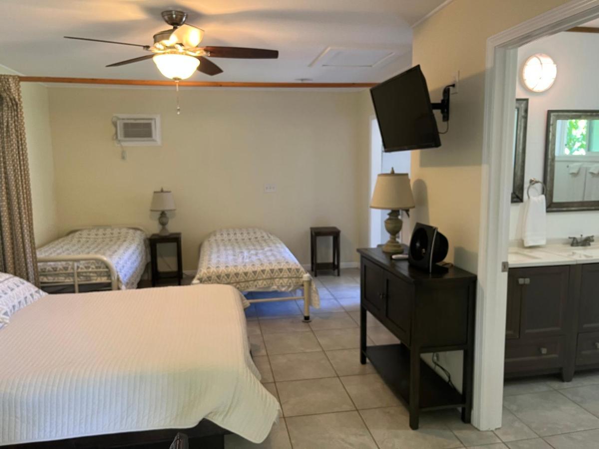 Aaron'S Cottage Hilo Exterior photo