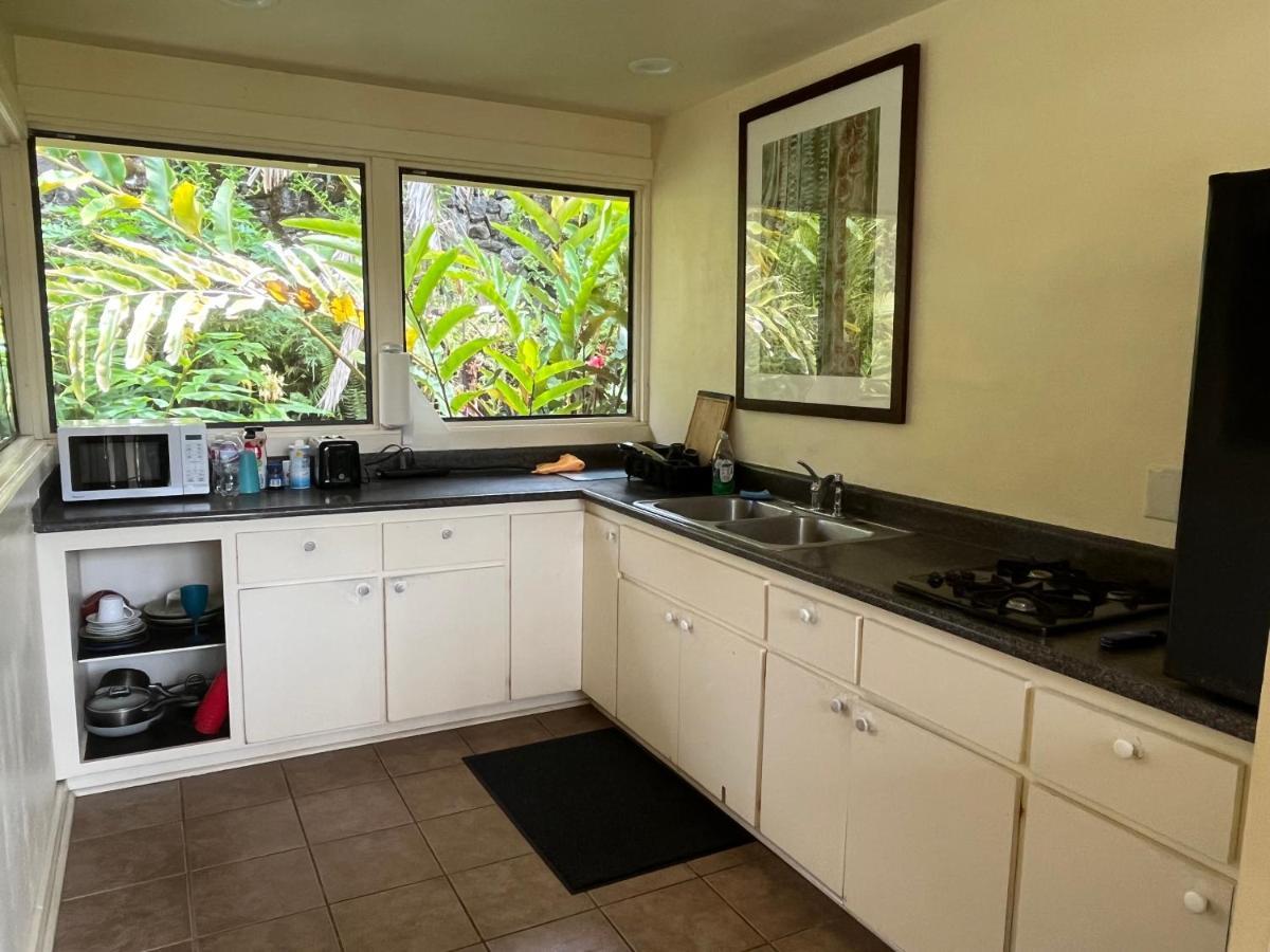 Aaron'S Cottage Hilo Exterior photo